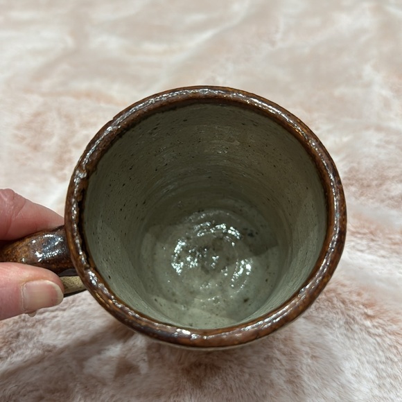 Mexican Pottery Tonala Sandstone Mug with Blue Flower - Picture 4 of 6